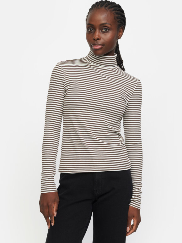 Soft Rebels - SR Fenja Stripe rollneck top